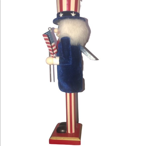 Uncle Sam Nutcracker - Picture 3 of 3